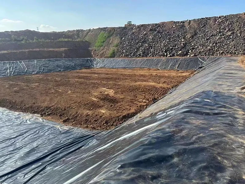 Geomembranforing med høj holdbarhed – pålideligt materiale til forebyggelse af nedsivning og isolering